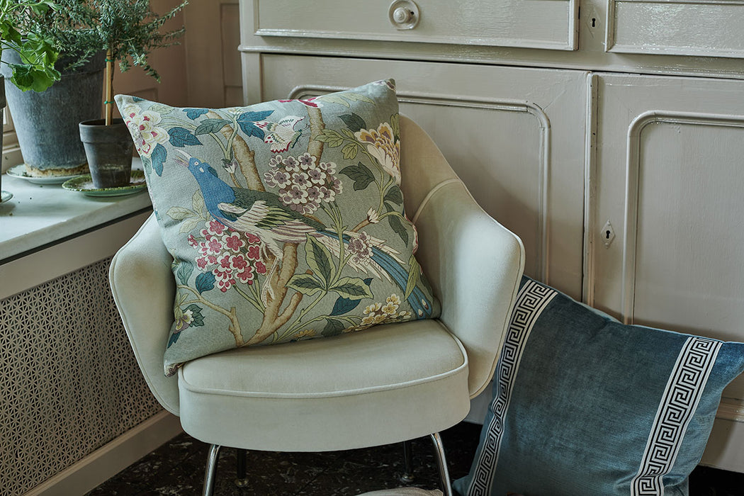 Hydrangea Bird 22x22 Square Decorative Designer Throw Pillow Cover | House Finery
